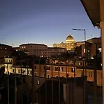 New - The Rhome شقة