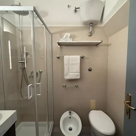 New - The Rhome רומא
